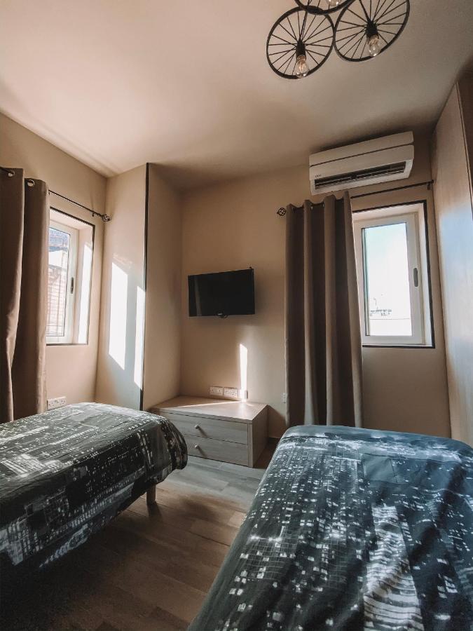 Lovely Modern Apartment In St.Julian Saint Julian's Dış mekan fotoğraf